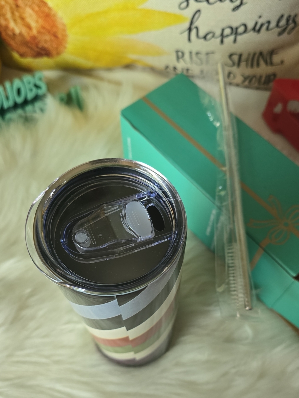 NWT Travel Tumbler With Lid And Straw, And Scrubber, Off BRAND - Picture 4 of 6